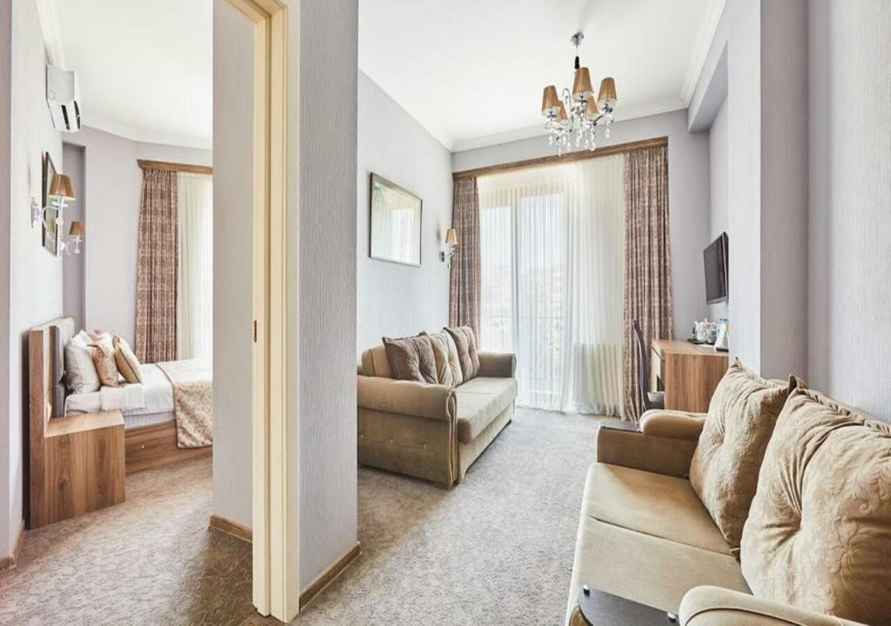 Hotel Pushkin Tbilisi Ngoại thất bức ảnh