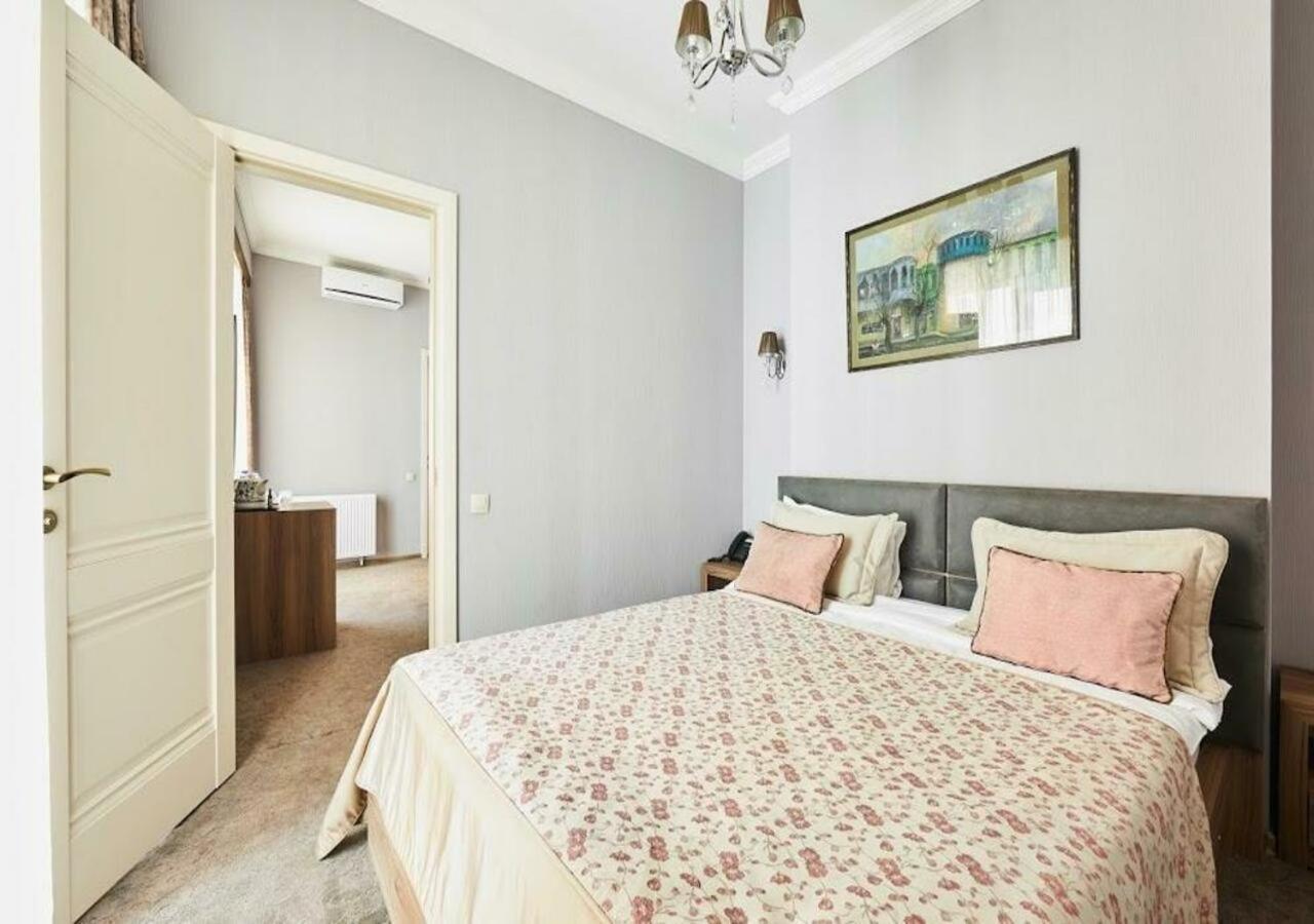 Hotel Pushkin Tbilisi Ngoại thất bức ảnh