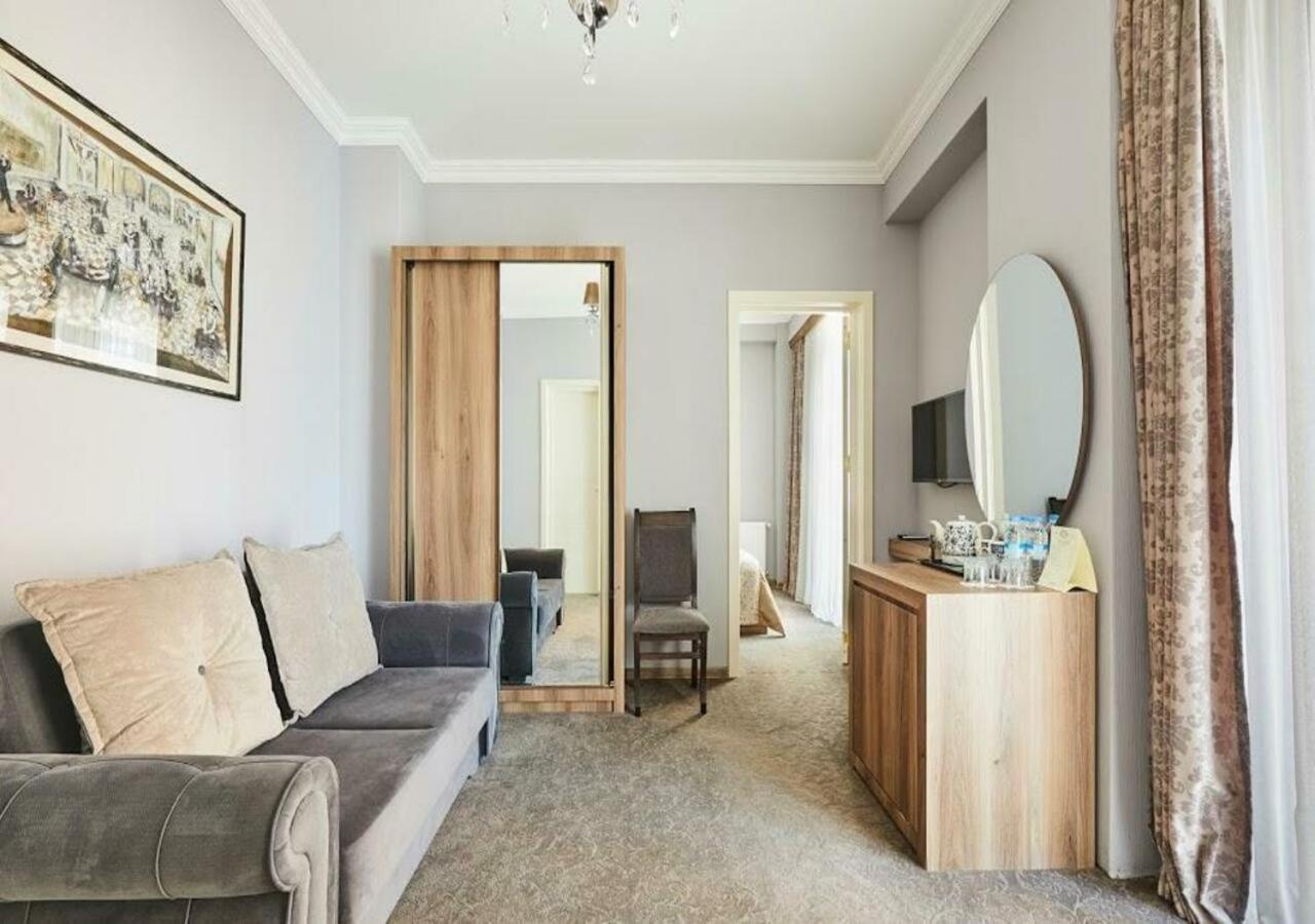Hotel Pushkin Tbilisi Ngoại thất bức ảnh
